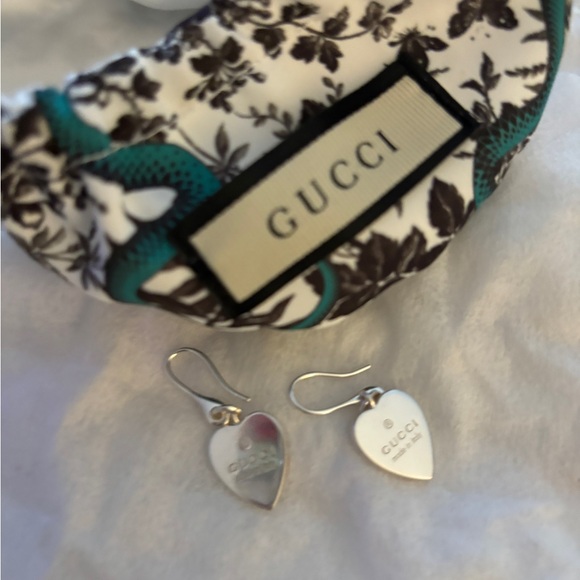 Gucci Heart Earrings with bag and box - Picture 2 of 8